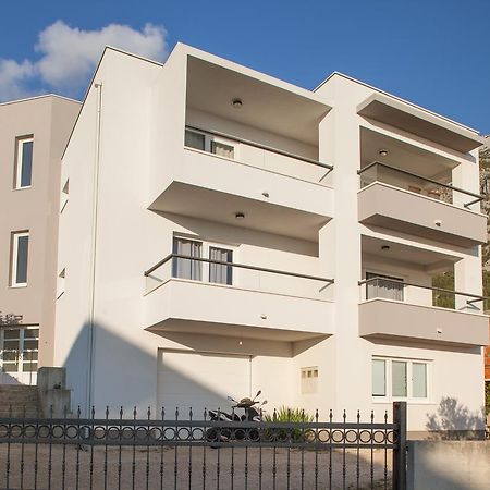 Apartman Malu Makarska Esterno foto