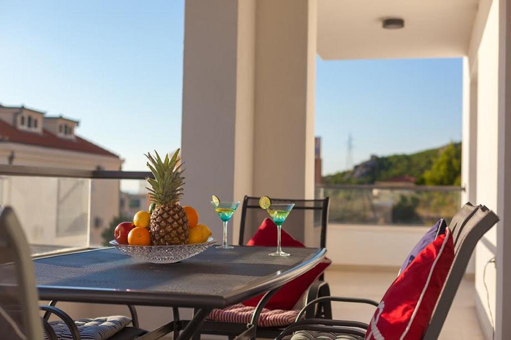 Apartman Malu Makarska Esterno foto
