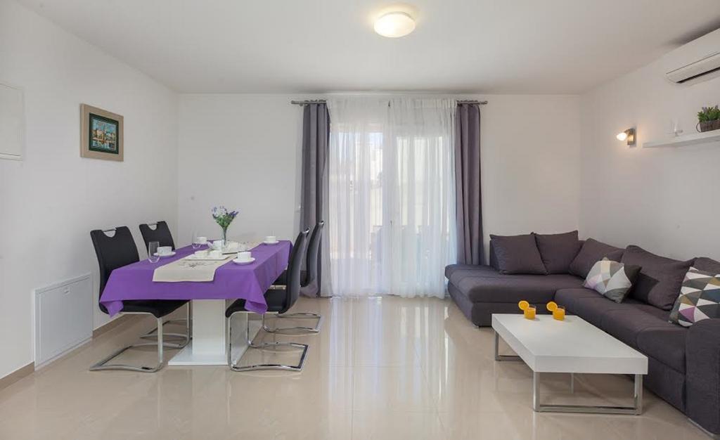 Apartman Malu Makarska Esterno foto