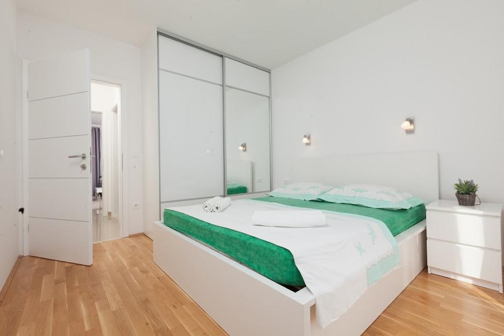 Apartman Malu Makarska Esterno foto